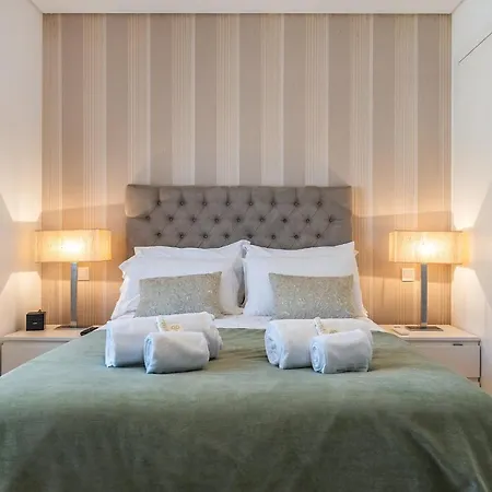 Elle Design By Ocvillas - Private Heated Pool And Jacuzzi * Albufeira