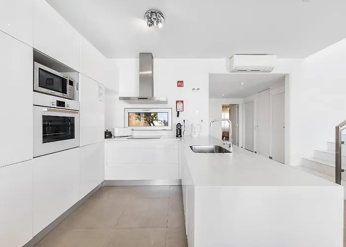 Elle Design By Ocvillas - Private Heated Pool And Jacuzzi ヴィラ アルブフェイラ