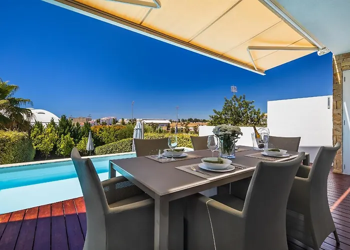 ヴィラ Elle Design By Ocvillas - Private Heated Pool And Jacuzzi アルブフェイラ