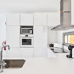 Elle Design By Ocvillas - Private Heated Pool And Jacuzzi Villa *